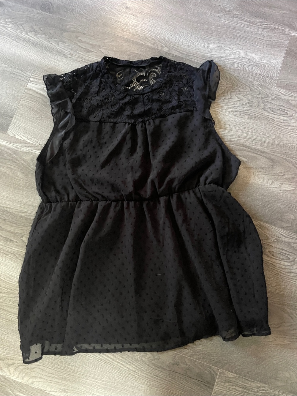 Black Lace Yoke Ruffled Sleeve Women's Top
